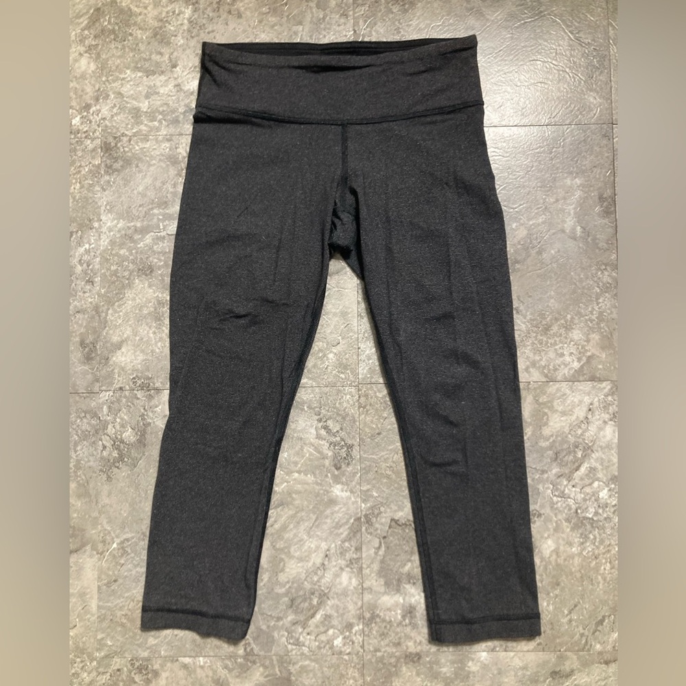 Lululemon Leggings (Cropped)